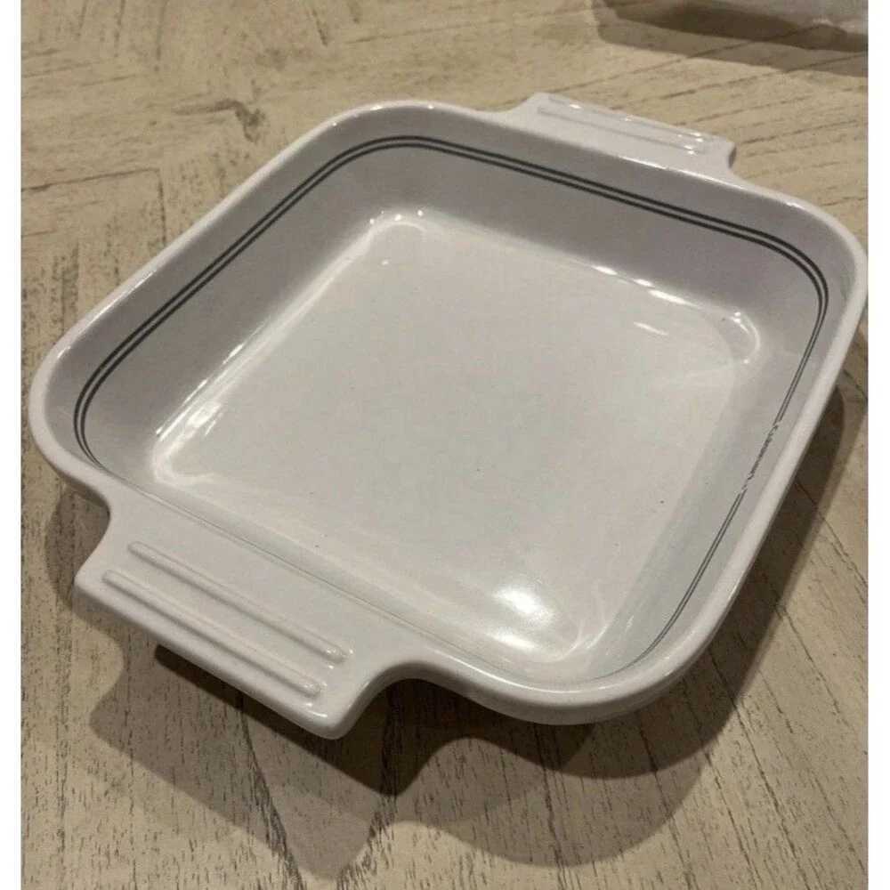 Cuisinart Square Baking Casserole Dish White With GrayTrim, Handles